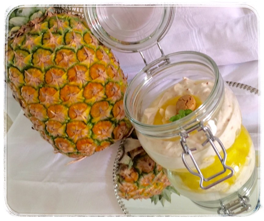 Mascarpone-Joghurtcreme mit Ananas