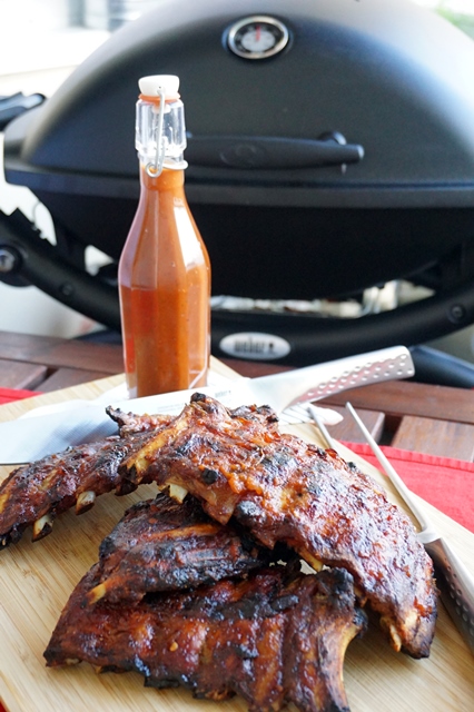 Gegrillte Spare Ribs mit Bier BBQ Sauce