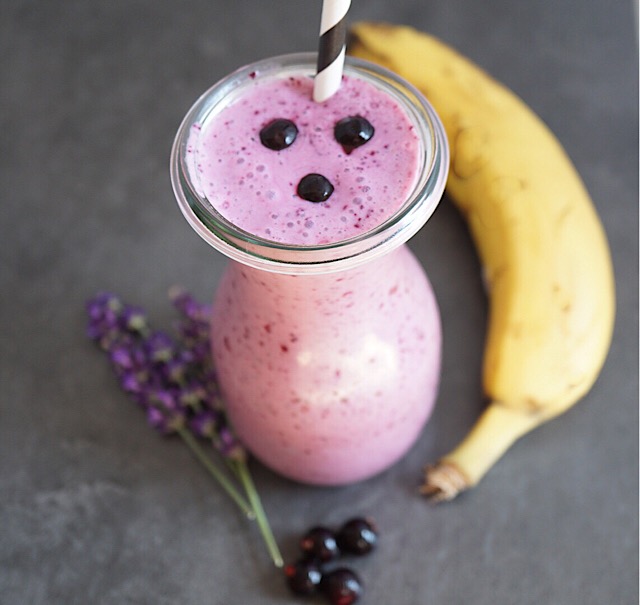 Schwarzbeermilchshake