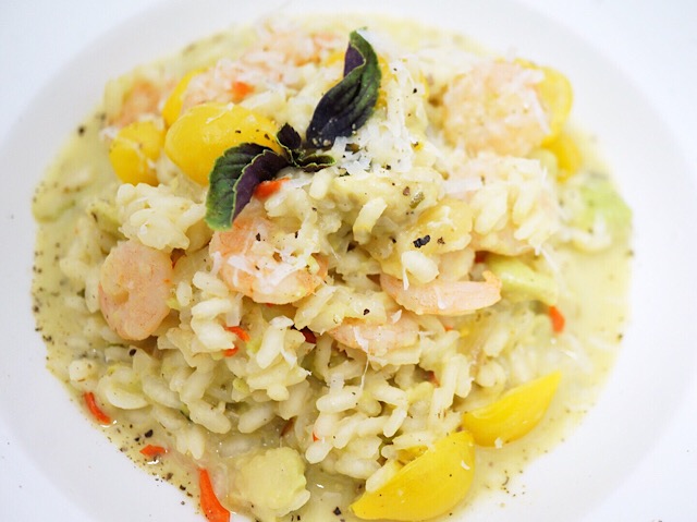 Risotto mit Avocado und&nbsp;Garnelen